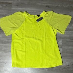 Ann Taylor Boxy Short Sleeve T-Shirt in Yellow and Green